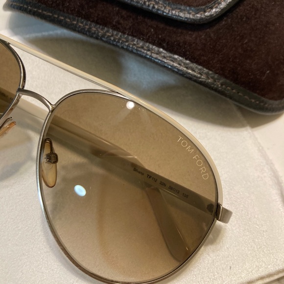 Tom Ford Silvano Sunglasses - Picture 3 of 4